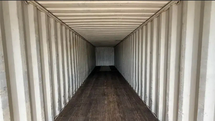 40 ft Shipping Container - Water Tight - High Cube - Image 2