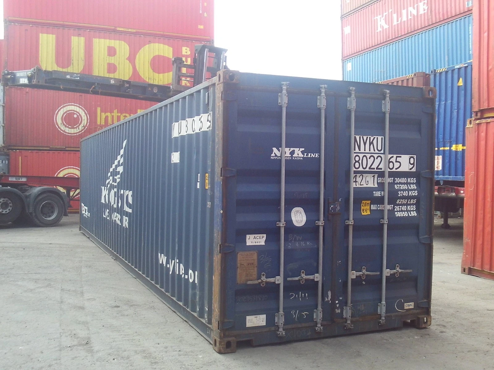 40 ' Standard Quality Shipping / Storage Container